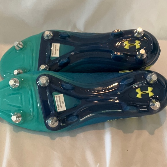 Under Armour Men’s Magnetico Soccer Cleats 10.5 NEW - Picture 3 of 7